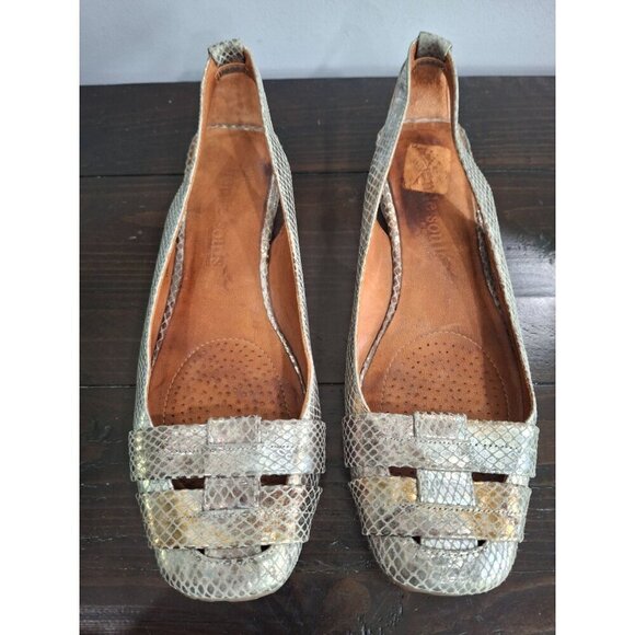 EUC Gentle Souls "Its So Fun" Meatllic Snakeprint Leather Flat Sandal/Sz. 8M - Picture 5 of 10